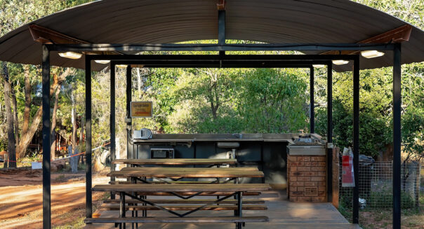 Undara Queensland camp kitchen op camping