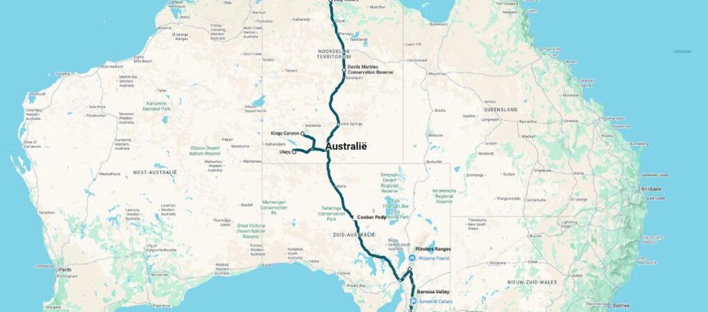 Google Maps waarop de route tussen Darwin en Adelaide via het red Centre is getekend