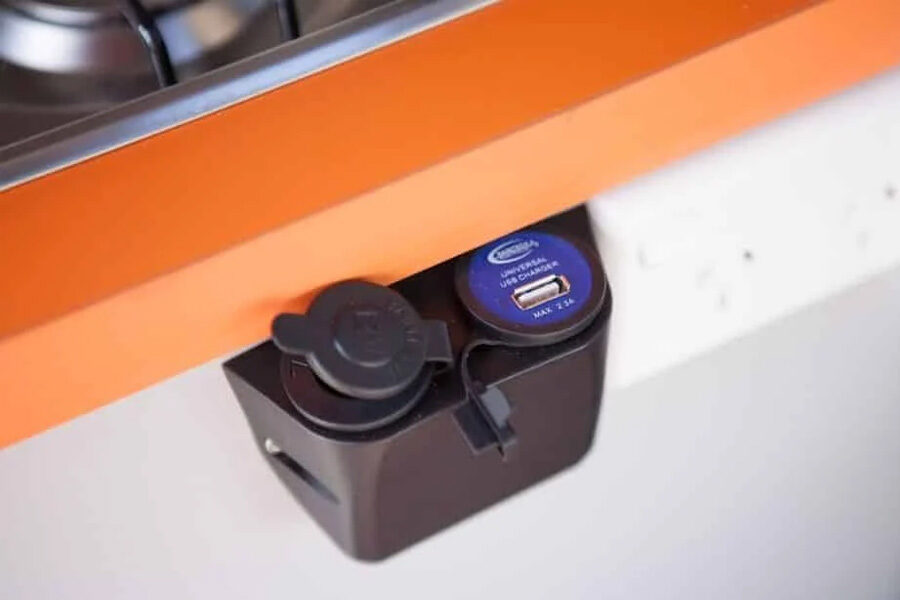 USB aansluiting in de Travellers Autobarn Kuga