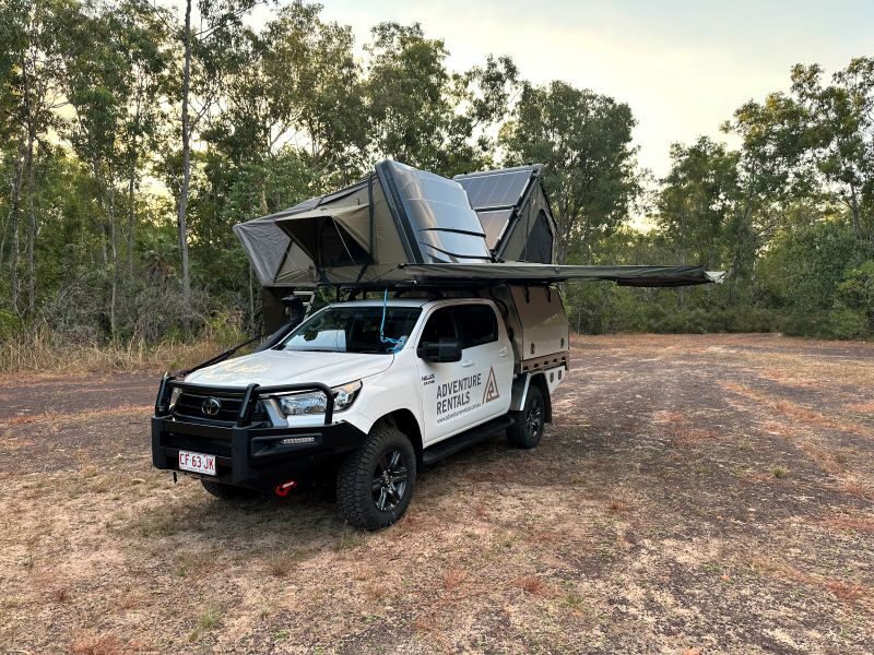 Adventure Rentals Toyota Hilux 4WD tenten en luifel