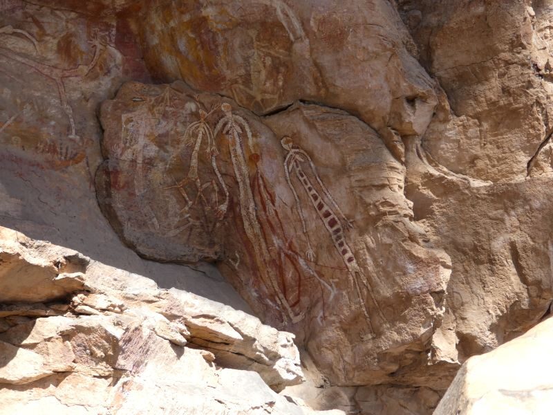 Aboriginal rock art op een rots in Kakadu